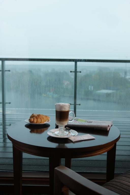 Hotel Dreams บัลดิเบีย ภายนอก รูปภาพ A cup of latte
