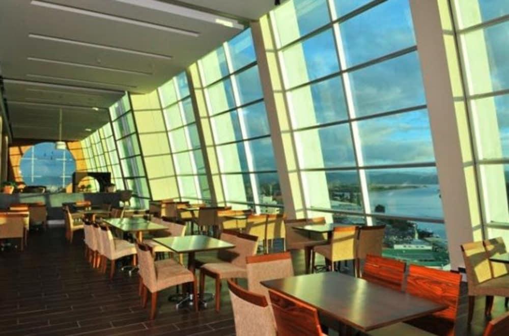 Hotel Dreams บัลดิเบีย ภายนอก รูปภาพ The 360° Restaurant